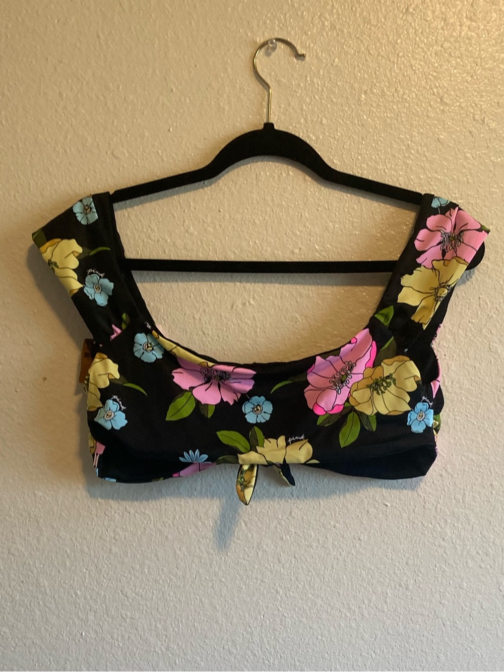 Swim Top PINK Victoria Secret Bikini Top - Picture 11 of 13